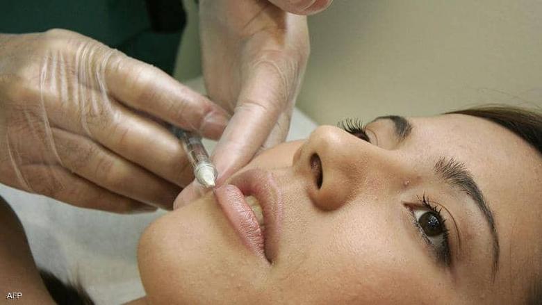 3 أخطاء تقع بها النساء عند العناية بالبشرة.. قد تتلف مظهرك