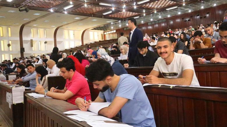 كليات لها مستقبل تقبل من 70% لطلاب علمي علوم.. مؤشرات أولية وفقًا للعام الماضي