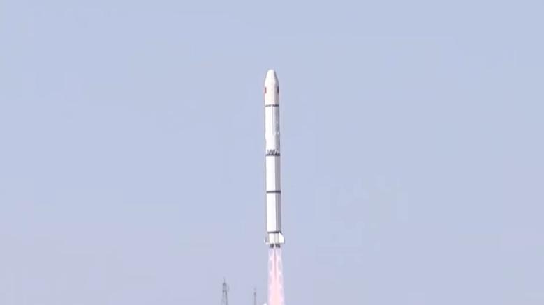 سقوط أقمار SpaceX التابعة لإيلون ماسك بسبب العواصف الشمسية