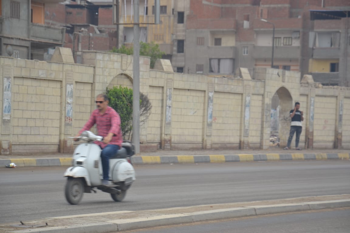 أتربة وأمطار متوسطة في الغربية