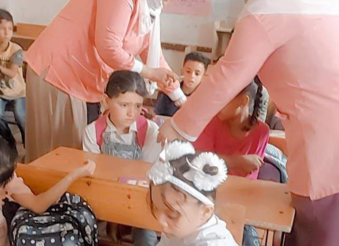 تطعيم طلاب المدارس ضد مرض الإلتهاب السحائي بالشرقية