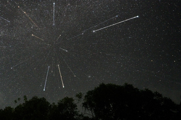 شهب الرباعيات
