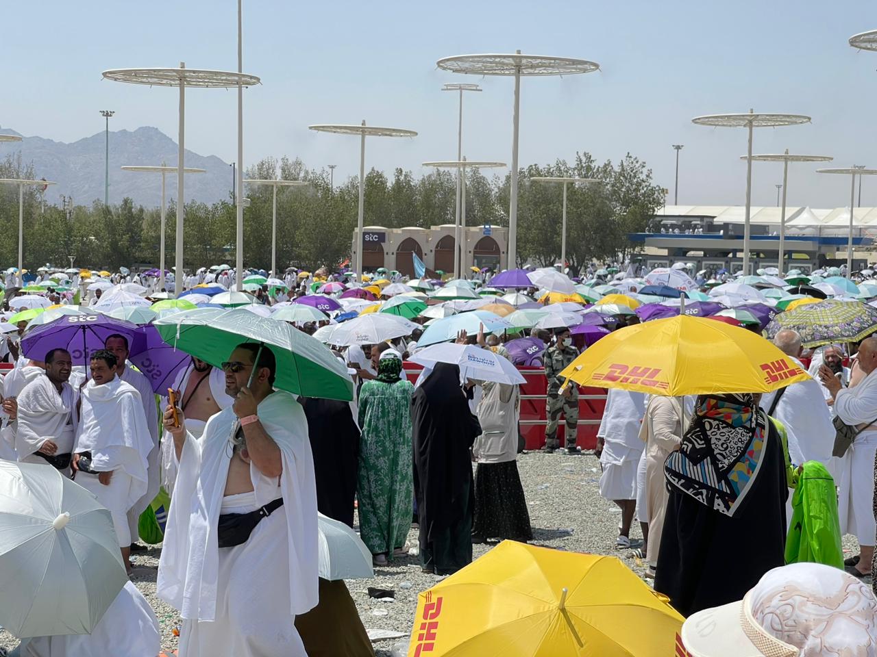 الحجاج على صعيد عرفات