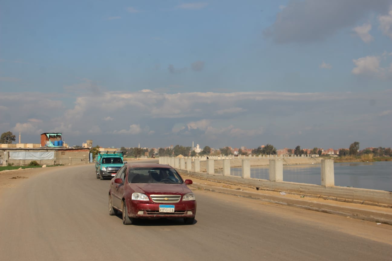 طقس مشمس وسماء صافيه حالة الطقس بالغربيه تصوير ماهرالعطار