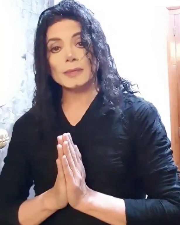 شبيه مايكل جاكسون