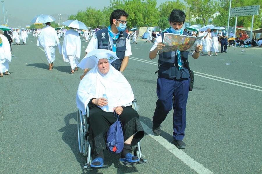 أعضاء الكشافة السعودية في يوم عرفة