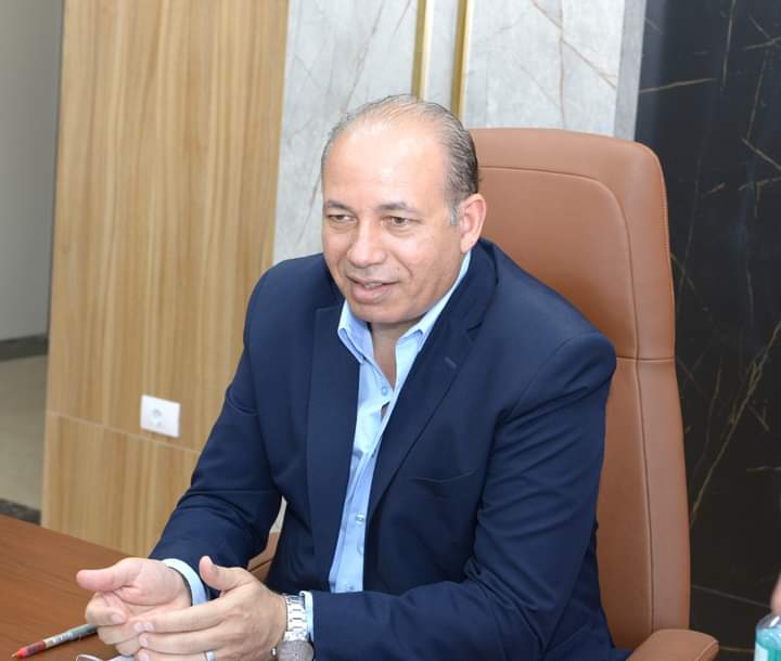 الدكتور شريف خاطر