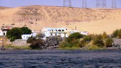«مدينة الذهب».. قِبلة الباحثين عن المتعة والهدوء والعلاج