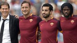 صلاح أساسيا أمام برشلونة