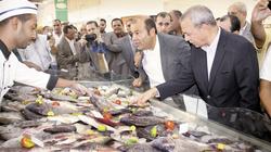 «إسماعيل» يزور «التموين» ويبحث «خفض الأسعار»