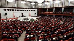 جدل في تركيا بعد إقرار قانون بشأن الاعتداء الجنسي على القاصرات
