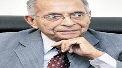 إهداء مكتبة الراحل رفعت السعيد إلى مكتبة الإسكندرية  