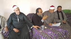 "بيت العيلة" يصلح بين مسلمي وأقباط عزبة "إلياس حنا" في المنيا