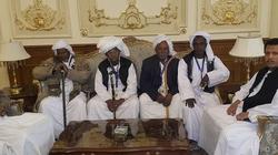 شيخ مشايخ حلايب: "عايشين أحسن عيشة.. والسودان بتحسدنا على اللي إحنا فيه"
