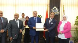 رئيس جامعة الزقازيق: تطوير الحرم الجامعي خلال الفترة المقبلة