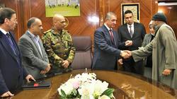 بالصور| مساعدات مالية لـ11 من ضحايا مركب رشيد الغارق 2016