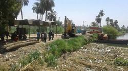 بدء حملة تطهير ترعة نجع حمادي بالبداري في أسيوط