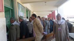تعرض ربة منزل للإغماء داخل لجنة انتخابية ببني سويف بسبب الزحام