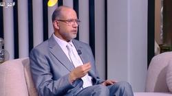 أستاذ بجامعة الأزهر: علينا الإخلاص في عملنا حتى يمنحنا الله أسرار مهنتنا