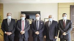 «البنك الأهلي» يطلق حملة ترويجية لتشجيع استخدامات بطاقاته الائتمانية ويتعاقد على أوتوبيسات تعمل بالغاز الطبيعي لنقل الموظفين