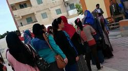 السيدات يتوافدن بقوة على لجان الانتخابات الرئاسية في الغردقة