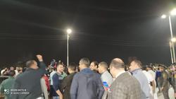 أنصار ضياء داوود يحملونه على الأعناق بعد تقدمه في انتخابات النواب