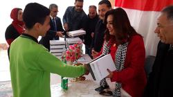 تسليم 94 ألف «تابلت» للإدارات التعليمية لتوزيعها على طلاب «أولى ثانوى» فى 5 محافظات