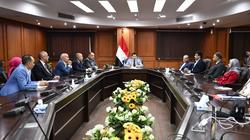 وزير الرياضة يبحث آخر استعدادات استضافة مصر لبطولة العالم للسلاح