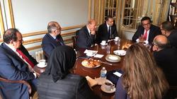 «عبد الغفار» يبحث الاستفادة من خبرات «الأطباء المصريين ببريطانيا» لخدمة مرضى مصر