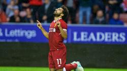 صلاح ضمن أفضل 11 لاعبا أفريقيا ارتدوا قميص ليفربول عبر تاريخه