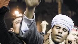 بلاغ «سلفى» يطالب بإغلاق ضريح «الحسين»