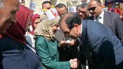 بالصور| محافظ الدقهلية: لا بد من توطيد العلاقة بين الطلاب والمدرسة