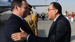 رئيس الوزراء يستقبل نظيره البيلاروسي في مطار القاهرة