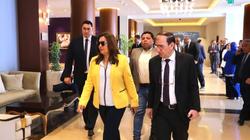 11 مساءً موعد غلق المحال.. وزيرة التنمية المحلية تصدر حزمة قرارات لراحة المواطنين في الأعياد 