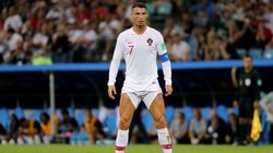 بالفيديو| بعد خروج البرتغال.. موجة من السخرية بسبب سيقان رونالدو