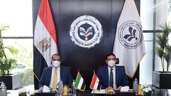 «عبدالوهاب» وسفير الإمارات بالقاهرة يبحثان فرص الاستثمار في مصر