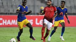 الأهلي يفشل في التقدم على حوريا الغيني في  شوط أول متوسط المستوى