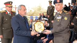 وزير الدفاع يشهد تخريج الدفعة 155 من كلية الضباط الاحتياط