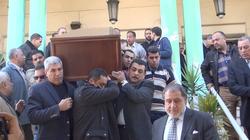 بدء مراسم عزاء كاميليا السادات بمسجد "الرحمن الرحيم"