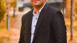 «أحمد».. اكتشف علاجاً للإيدز باستخدام علم «الأحياء»