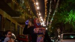 نداء المسحراتي في ساعات الحظر: فين رمضان.. وليالي رمضان