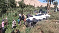مصرع أب وإصابة ابنه في انقلاب سيارة بطريق بحر البقر ببورسعيد