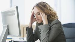 9 مؤشرات تؤكد الإصابة بالتوتر.. أبرزها آلام المعدة