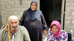 هناء.. زوّجت 6 بنات من كفاحها وتحلم بمعاش لمساعدة زوجها المريض