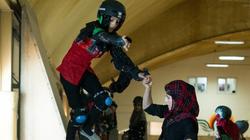Learning to Skateboard in a Warzone يفوز بأوسكار أفضل فيلم وثائقي قصير