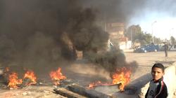 عاجل| مواطنون يقطعون طريق "سوهاج – قنا" الزراعي عقب اختفاء طفل