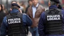 «أعمل لك قهوة؟».. حيلة جديدة للسرقة في إيطاليا وبطلتها فتاة