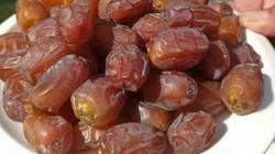 طبيب يوضح تأثير البلح على مرضى كورونا