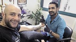 فنان وشم المشاهير: «التاتو حب.. مش استعراض»
