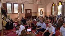 120 ألف منبر تبطل سموم "الإرهابية".. وترجمة خطبة الجمعة لـ18 لغة